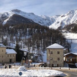 Auron Resort