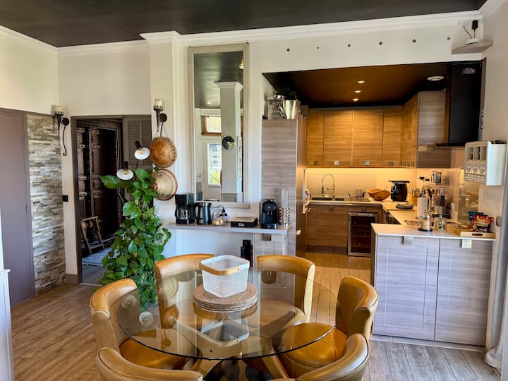 08afd8fd-0acc-40eb-9432-cd0f8b125652